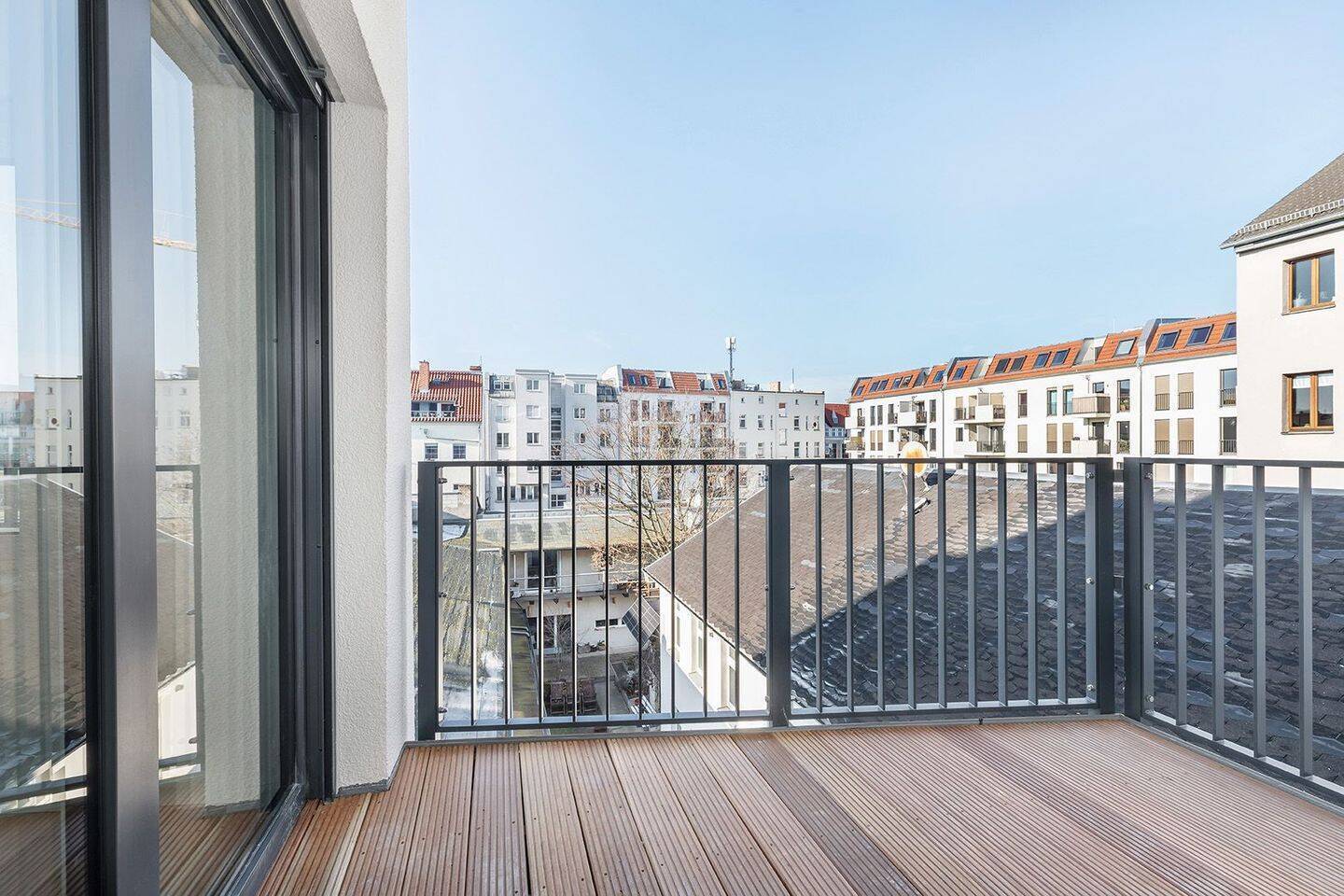 Erstbezug in Weißensee, an der Grenze zu Prenzlauer Berg: 2 Zimmer, Sonnenbalkon, Fernwärme - Photo 1