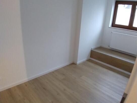 Obergeschosswohnung, 65qm, 2ZKB in Sirzenich zu vermieten