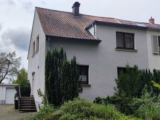 Gartenliebhaber aufgepasst! Doppelhaushälfte in ruhiger Lage von Herten