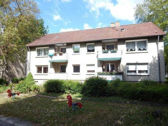 Schöne Wohnung sucht Mieter: praktische 4-Zi.-Wohnung