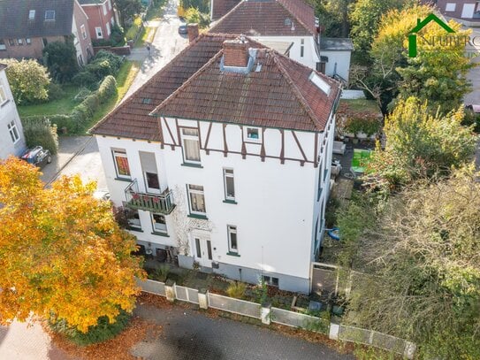 Historische, modernisierte Stadtvilla mit Büroanbau, Pool, Sauna und Garage in der Altstadt