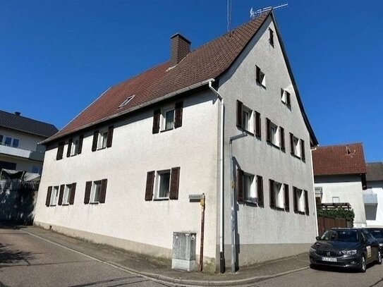 *****Freistehendes 2 Familienhaus mit Ausbaureserve für eine dritte Einheit*****