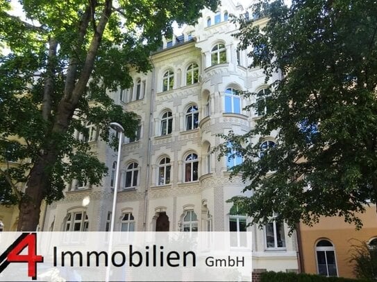 Tolle 2-Zi-Wohnung im 3.OG mit Balkon in schönem Bürgerhaus in Zentrumsnähe