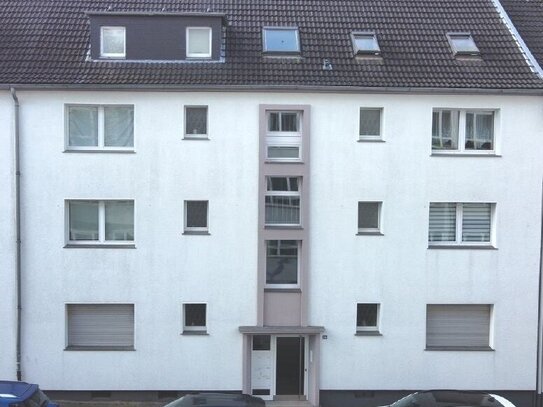 2,5-Zimmer-Wohnung in zentraler Lage mit Balkon ab sofort verfügbar!