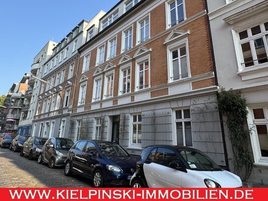 Moderne, möblierte Jugendstil-Wohnung in bester Lage von Ottensen!