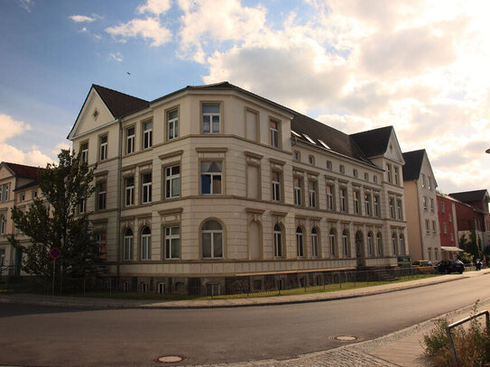 Eine Studenten WG mit Küche, Badezimmer und Toilette auf einer Etage. Bis zu 3 Mitbewohner. 10Min von der Stadtmitte en…