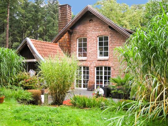 Charmantes Landhaus in einzigartiger Lage!