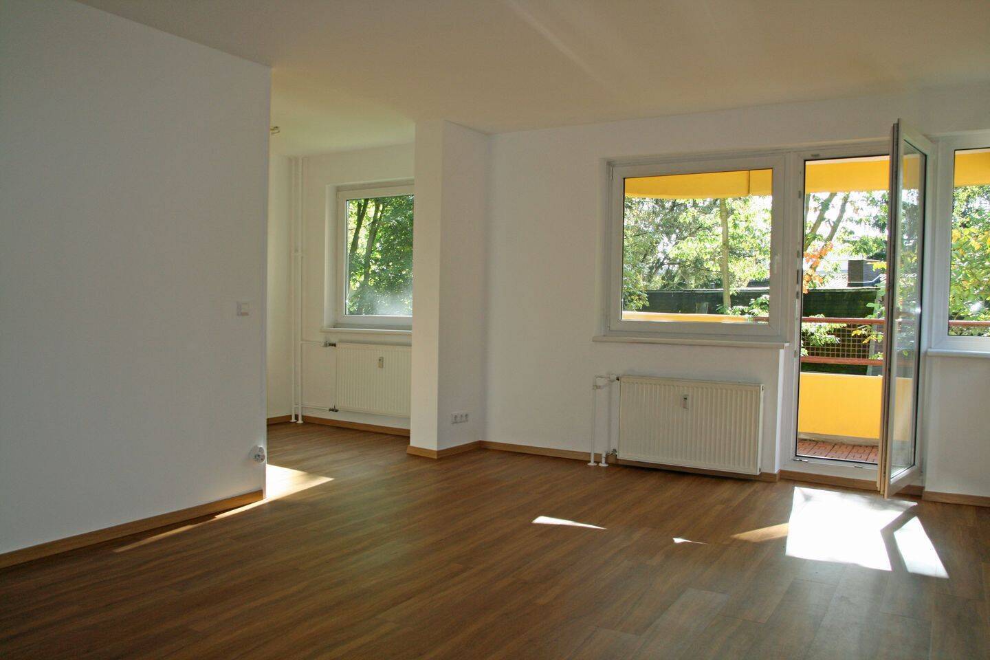 Schöne helle 2,5 Zimmer-Wohung (75 qm) am Spandauer Forst - Foto 1