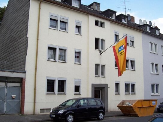 Wohnung, DG, rechts, Bahnstraße 6