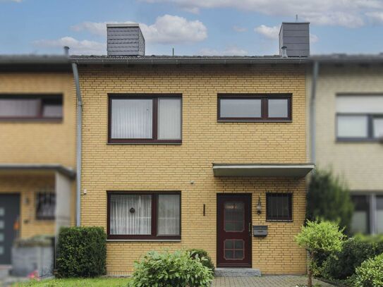 Reihenmittelhaus in ruhiger Lage mit Garten und Garage in Wegberg