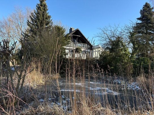 Modernes Wohnhaus am Landschaftsschutzgebiet!