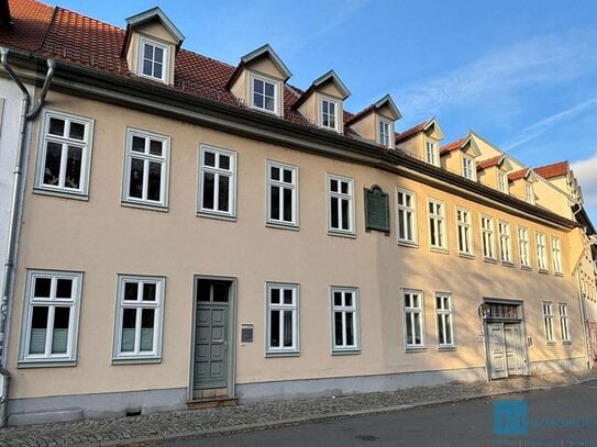 Stilvolle Eigentumswohnung mit Terrasse und Tiefgaragenstellplatz in der Erfurter Altstadt!