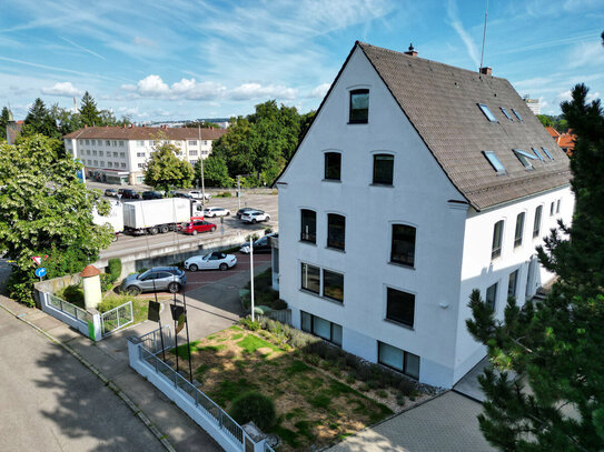 Bürogebäude in markanter Werbelage