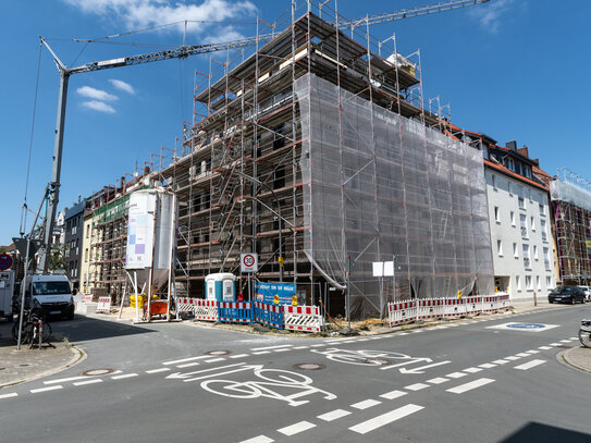 Neubauwohnung mit Blick in den Innenhof in der vorderen Wüste