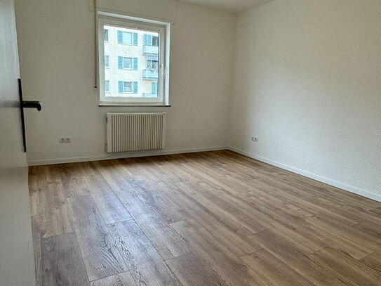 Moderne 3-Zimmer-Wohnung - WG-geeignet und frisch modernisiert