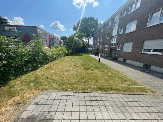 Helle Wohnung mit Balkon