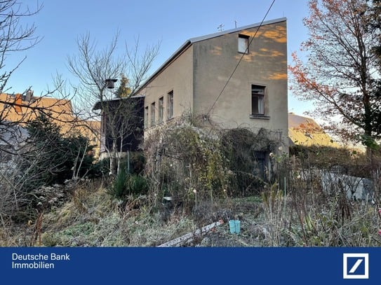 Einfamilienhaus in zentraler Lage mit Potential!