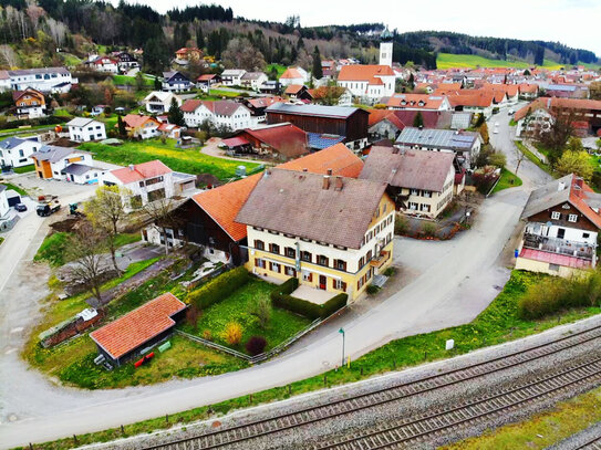 Handwerker - Bauträger - Investoren Enormes Entwicklungspotential auf 3750 qm.