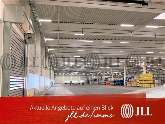 ca. 10.000 m² | Moderne Produktions- Logistikhalle | viele große LKW Tore