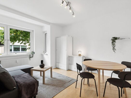 Modernes und zentrales 3 Zimmer Apartment nähe Gemarkenplatz (möbliert)