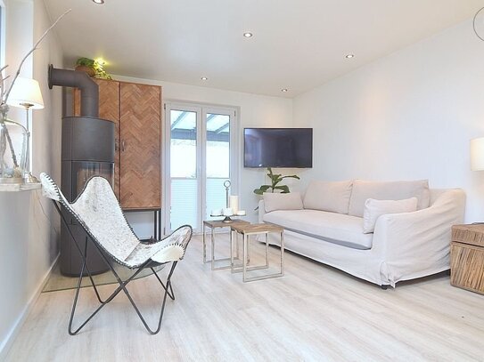 Modern möblierte 2-Zimmer-Wohnung mit WLAN, Terrasse und Garten in Zirndorf