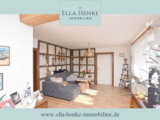 Gemütliches Einfamilienhaus zum Modernisieren mit Garten, Keller + Garage...