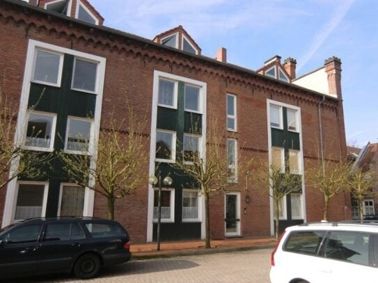 Schöne Dachgeschosswohnung in Leer-Altstadt