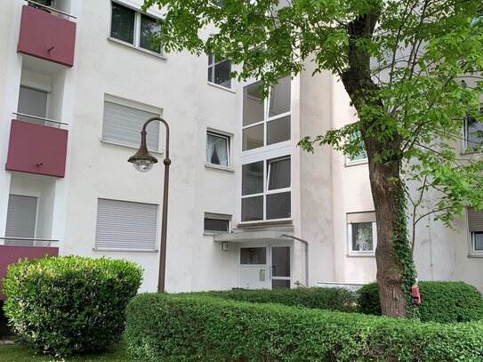 Erdgeschoßwohnung mit Balkon in Wohnlage Wiesbaden Nordenstadt