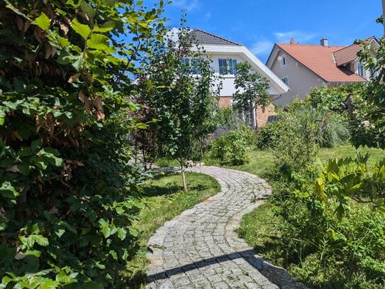 Charmantes Niedrigenergie-Einfamilienhaus im stilvollen Holz-Klinker-Baustil