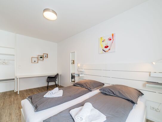 Attraktive, neu modernisierte 1-Zimmer-Wohnung in der Regensburger Straße - gut ausgestattet