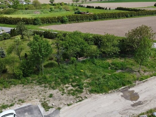 Ihr Baugrundstück in ländlicher Idylle. Bauen Sie in Wiedemar.