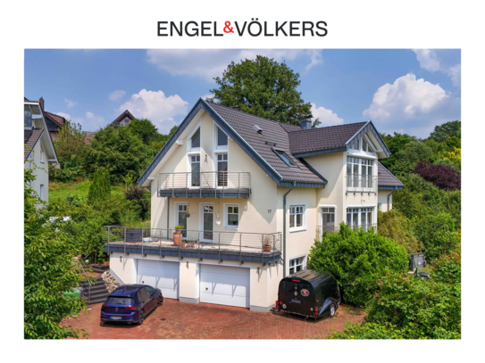 Engel & Völkers: Großzügiges Haus mit Weitblick!