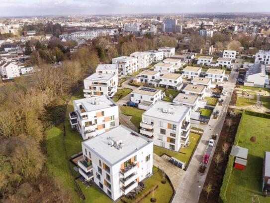 Bei VIVAWEST die Sonnenstrahlen auf dem eigenen Balkon genießen.