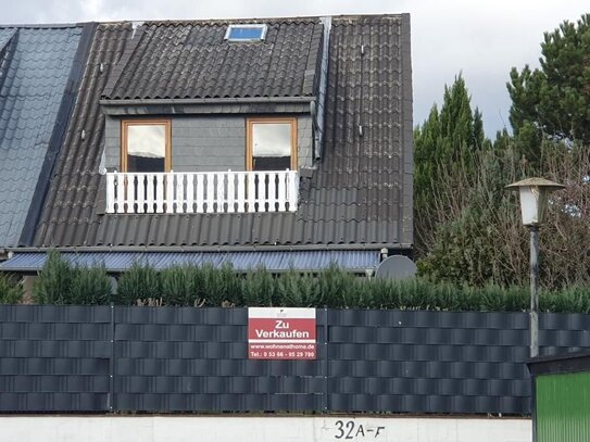 Wolfsburg / Vorsfelde - Einfamilienhaus mit kleinem Eigentumsgrundstück und Garage