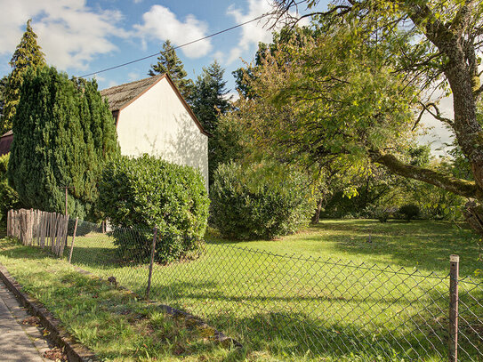 Perfekt für einen Bungalow! Ebenes Baugrundstück in ruhiger Wohnlage