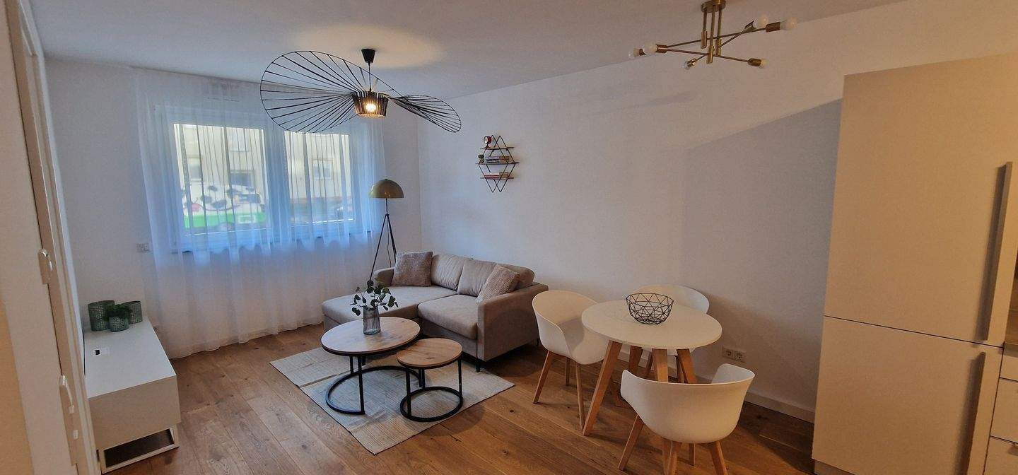 Exklusives Wohnen: Vollmöbliertes 2-Raum-Apartment im Neubau