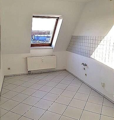 helle 2-Raum-Dachgeschosswohnung zum Wohlfühlen