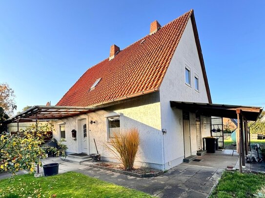 Charmantes Einfamilienhaus mit großem Garten - Ihr neues Familienidyll in Petershagen-Lahde!