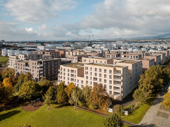 Helle 4-Zimmer-Wohnung in Frankfurt mit optimaler Raumgestaltung und Loggia