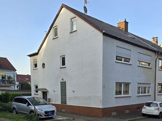 PROVISIONSFREI, 2-3 Familienhaus in St.Arnual, ruhige Lage