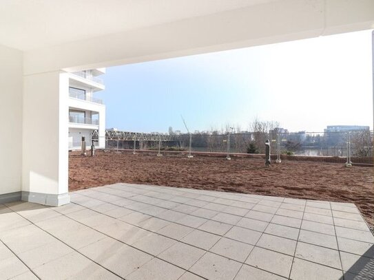 *Leben in der 1.Reihe - Direkt am Main!* Moderne EG-Wohnung auf 91m² mit EBK + Terrasse *Erstbezug*