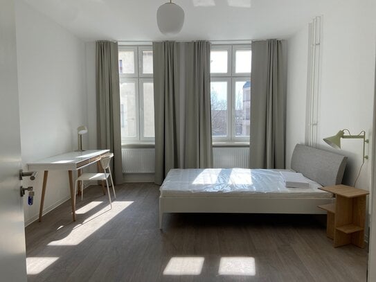 WG-Zimmer in Neukölln zu vermieten! Zentral gelegen, mit Balkon und moderner Einrichtung. Perfekt für Berufstätige oder…