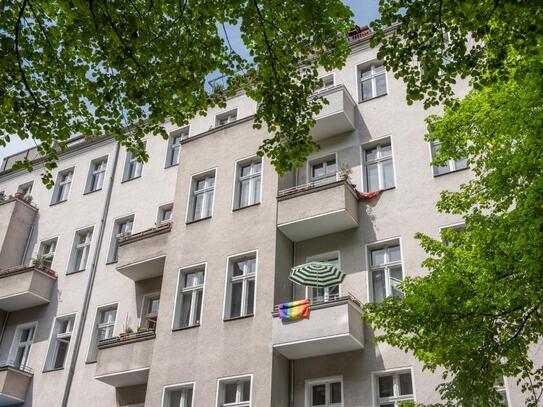 Ihre Kapitalanlage in Berlin-Neukölln: Helle 2-Zimmerwohnung mit Balkon