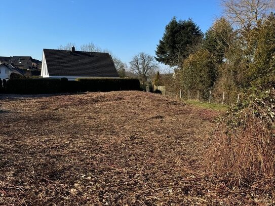 Grundstück mit verschiedenen Bebauungsmöglichkeiten zentral gelegen