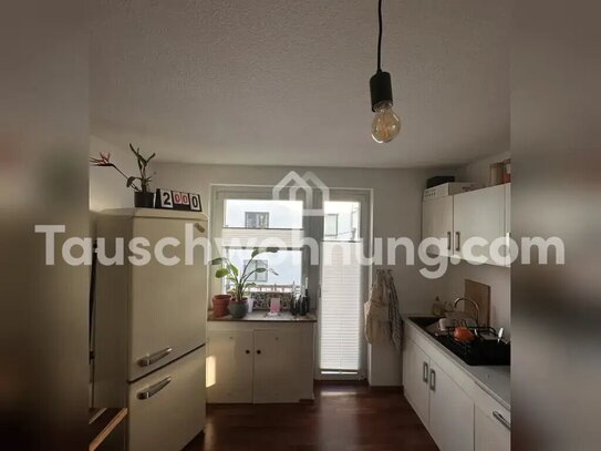 [TAUSCHWOHNUNG] Kleine, helle Wohnung mit Balkon in Nippes