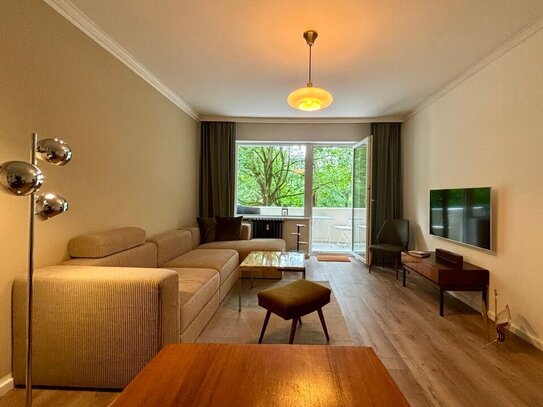 Mid century Apartment "PAUL" , 80 qm , Balkon mit Parkblick, Gartennutzung , Erstbezug nach Komplettsanierung