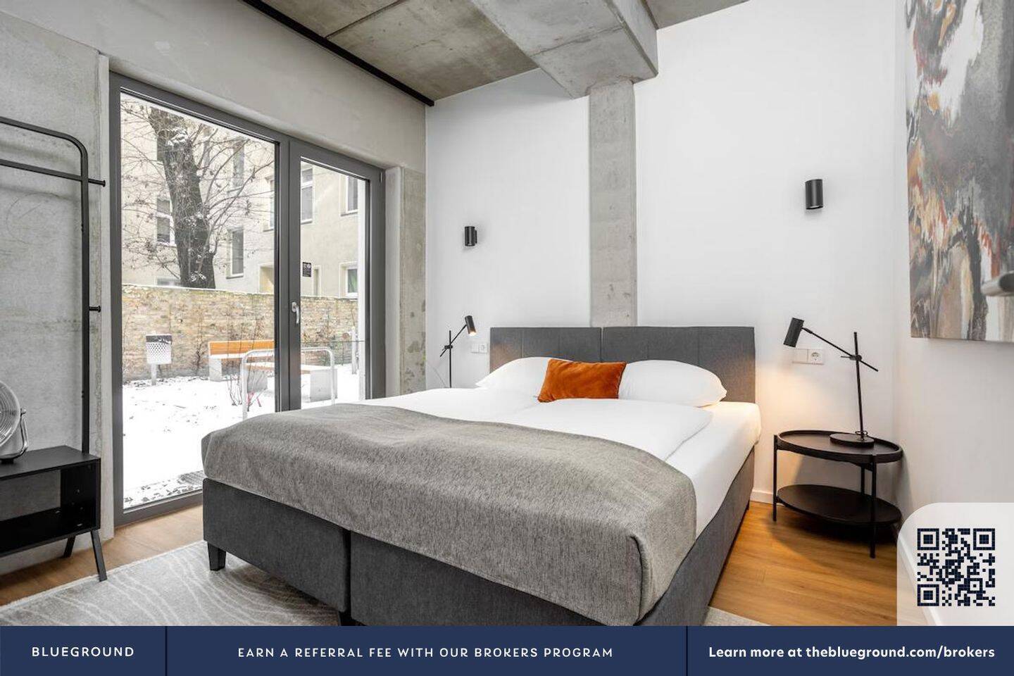 Building Markgrafendamm - global-living - 1508476 (BER-1508476P) - Photo 1