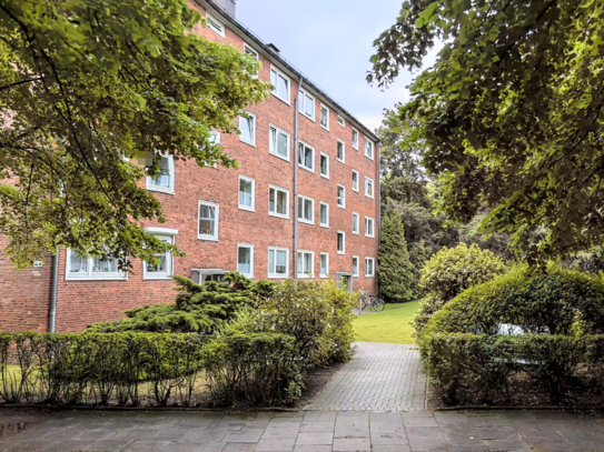 Vermietete ETW mit Tiefgarage und Balkon in gefragter Lage von Barmbek - Nord zu verkaufen