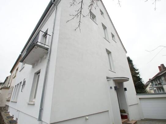 Kernsaniertes 3 Familienhaus in 66123 Saarbrücken zu verkaufen.