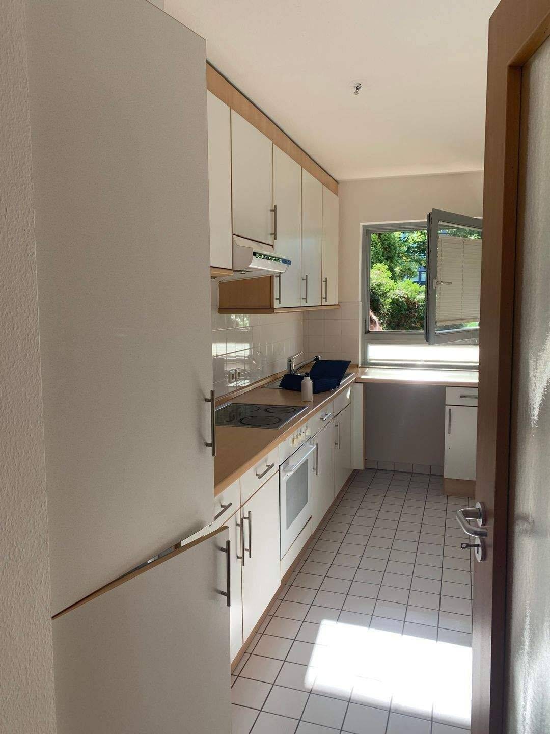 Idyllisch gelegene 2 Zimmer Wohnung *Wannenbad * Terrasse ohne Garten * kleiner Keller *EBK *Abstellraum - Foto 1